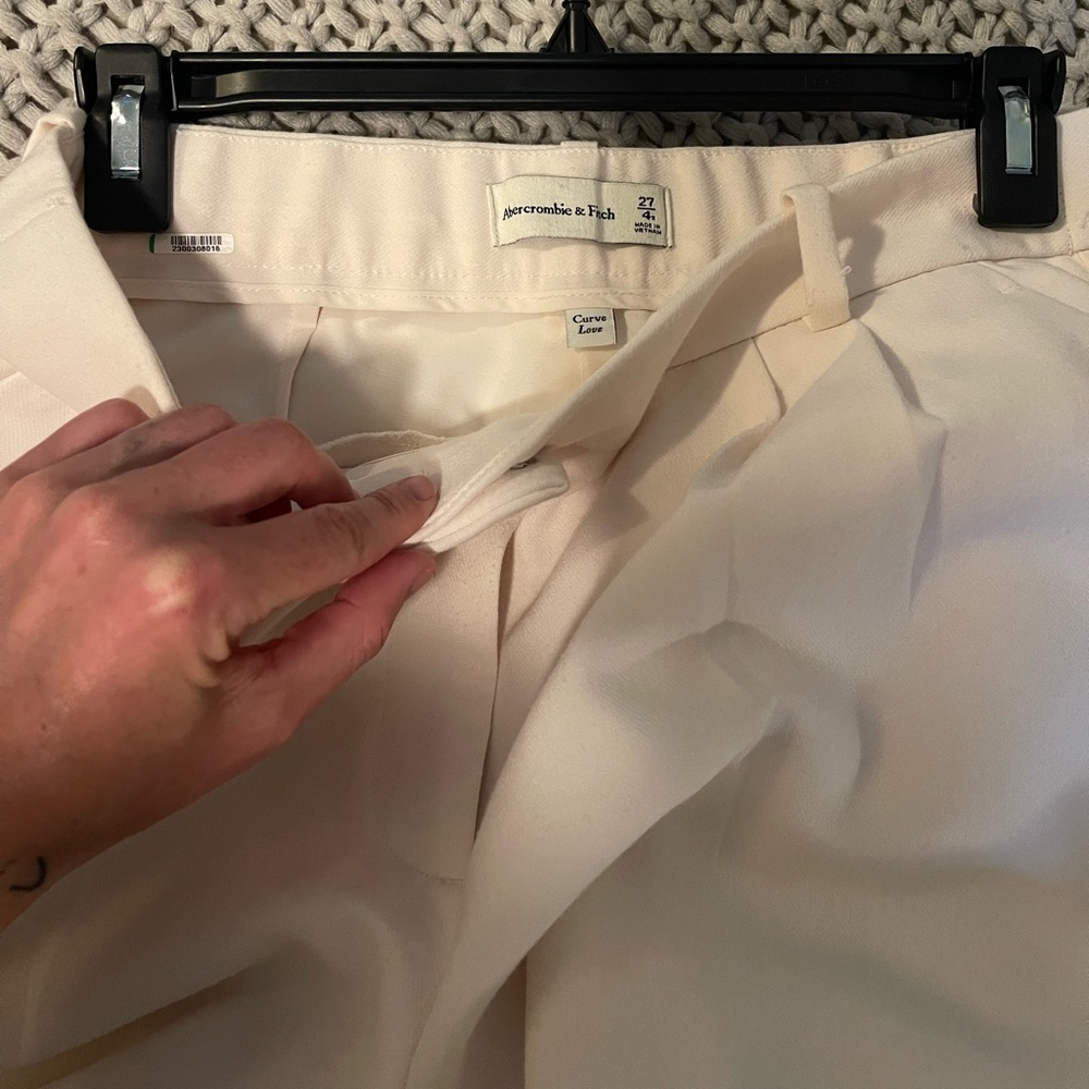 Curve love Abercrombie & Fitch Cream Sloane Wide Leg Pants - Picture 6 of 9